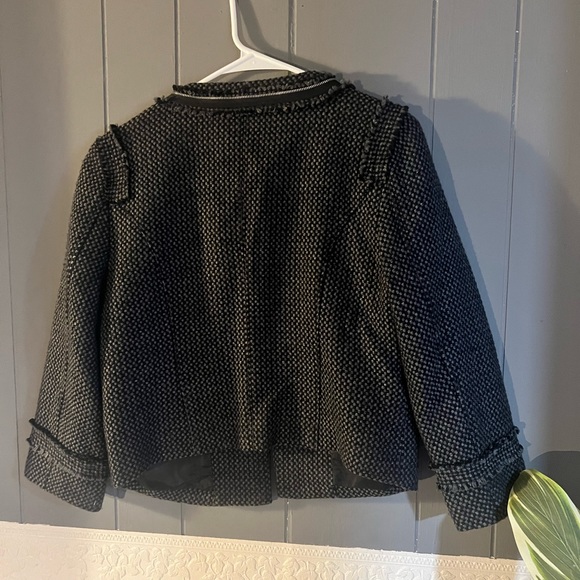 Hinge Fringe Black Blazer - Picture 4 of 4